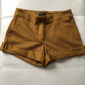 Marciano shorts new with out tag